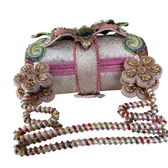 Mary Frances Beaded Flower Clutch Handbag Pink Pastel Embroidered Evening Bag - Picture 10 of 15